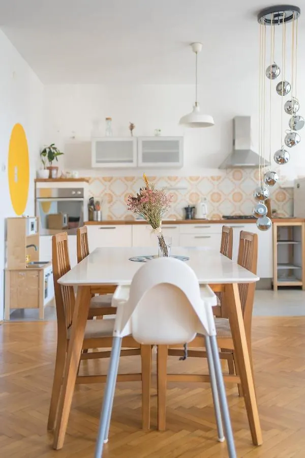 Family Apartment In The City Centre - Free Parking Garage Ljubljana