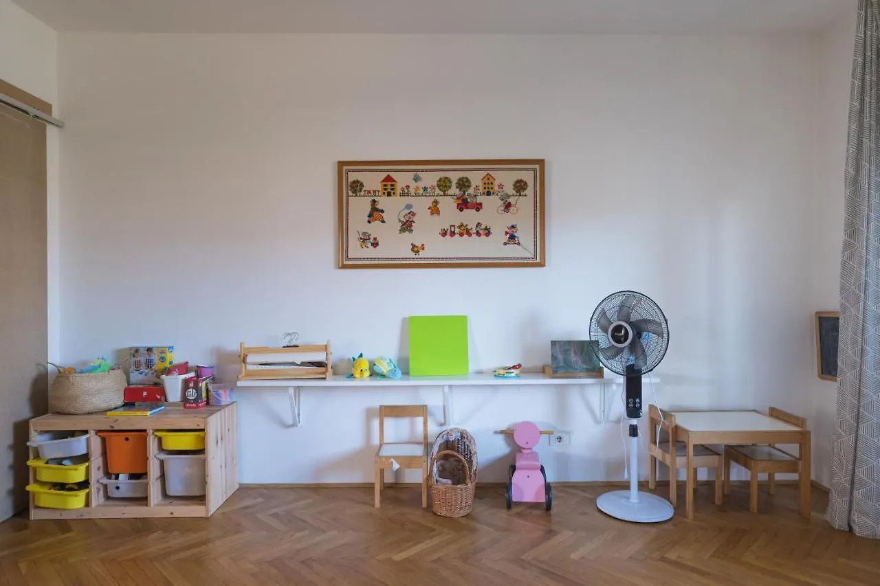 Family Apartment In The City Centre - Free Parking Garage Ljubljana Slovenia